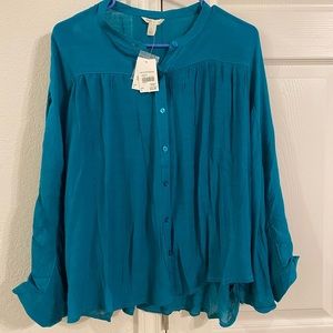2/$10  NWT Cato butterfly sleeves teal top perfect for summer size L